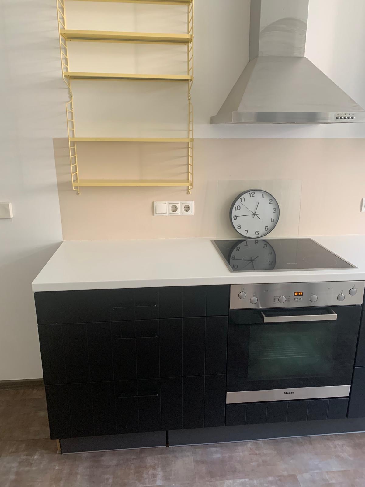 Dega residential cleaning — Kitchen · Stove & hood